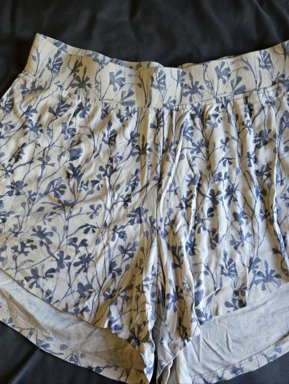 L.L. Bean Blue Floral Print Women's Shorts